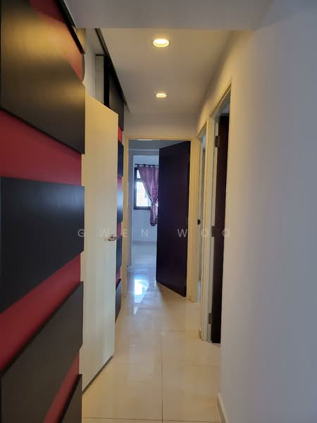 26D Jalan Membina, 26D Jalan Membina, 3 Bedrooms, 968 sqft, HDB Flat For Rent, by Gwen Woo, 24877662 - Passage to beddrooms - PropertyGuru.com.sg
