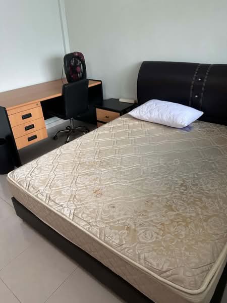261 Boon Lay Drive, 261 Boon Lay Drive, Room Rental, 150 sqft, HDB Flat For Rent, by Frankie Teo (张文仁), 24878180 - PropertyGuru.com.sg