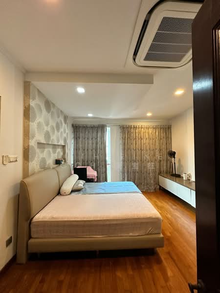 Mera Terrace, Seagull Walk, 4 Bedrooms, 3,200 sqft, Corner Terrace For Rent, by Catherine Goh, 24878556 - PropertyGuru.com.sg