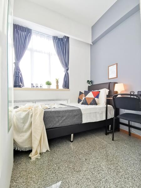 Deluxe Single Room