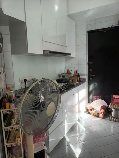Parc Oasis, 43 Jurong East Avenue 1, Room Rental, 200 sqft, Condominium For Rent, by Simon Tan, 24879341 - PropertyGuru.com.sg