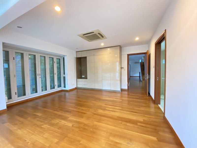 3 Lovely Detached Homes available -See all 3, Hassle- Free, Cotswold Close, 7 Bedrooms, 5,700 sqft, Detached House For Rent, by Amy Chew, 24879454 - PropertyGuru.com.sg