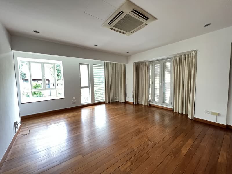 3 Lovely Detached Homes available -See all 3, Hassle- Free, Cotswold Close, 7 Bedrooms, 5,700 sqft, Detached House For Rent, by Amy Chew, 24879454 - PropertyGuru.com.sg