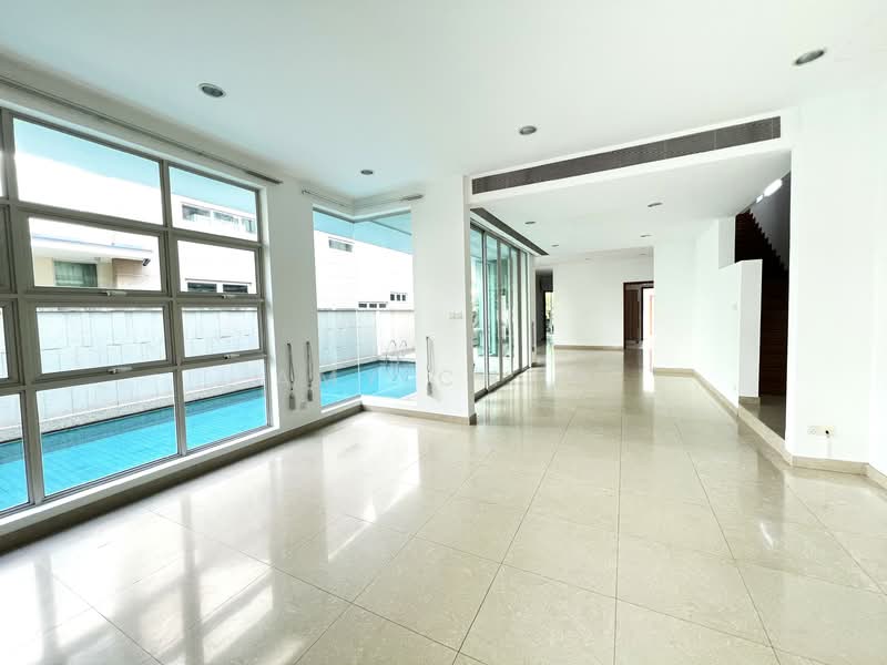 3 Lovely Detached Homes available -See all 3, Hassle- Free, Cotswold Close, 7 Bedrooms, 5,700 sqft, Detached House For Rent, by Amy Chew, 24879454 - PropertyGuru.com.sg