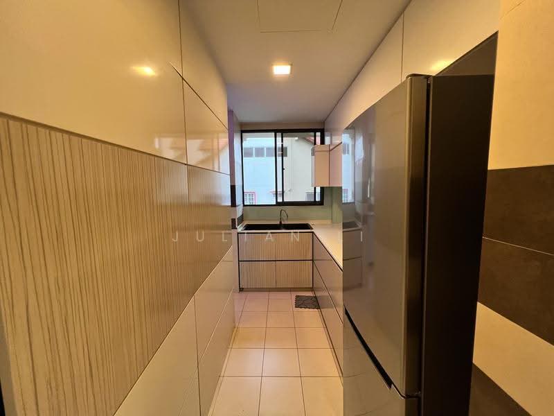 Sea Avenue Residences, 11 Sea Avenue, East Coast / Marine Parade, 3 Bedrooms, 1,044 sqft, Condominium For Rent, by Julian Li, 24881343 - PropertyGuru.com.sg