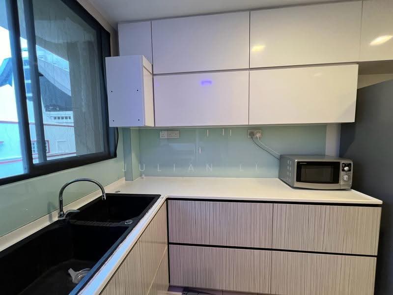Sea Avenue Residences, 11 Sea Avenue, East Coast / Marine Parade, 3 Bedrooms, 1,044 sqft, Condominium For Rent, by Julian Li, 24881343 - PropertyGuru.com.sg