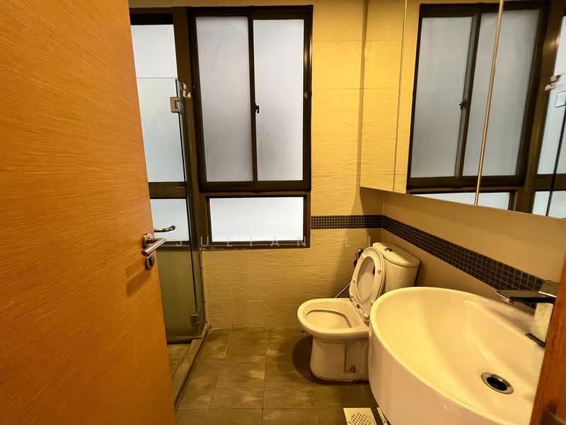 Sea Avenue Residences, 11 Sea Avenue, East Coast / Marine Parade, 3 Bedrooms, 1,044 sqft, Condominium For Rent, by Julian Li, 24881343 - PropertyGuru.com.sg