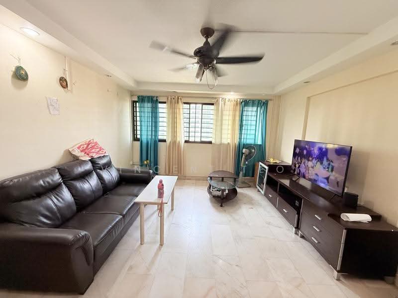 539 Ang Mo Kio Avenue 10, 539 Ang Mo Kio Avenue 10, Ang Mo Kio / Bishan / Thomson, 3 Bedrooms, 1,270 sqft, HDB Flat For Rent, by Vincent Teo, 24882258 - Living Room - PropertyGuru.com.sg
