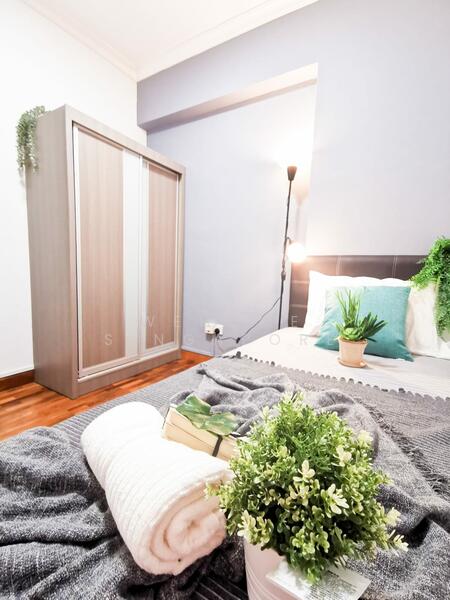 For Rent - Emerald Garden