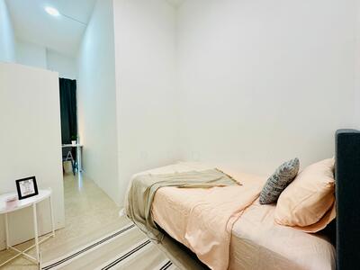 For Rent - Cavendish Park