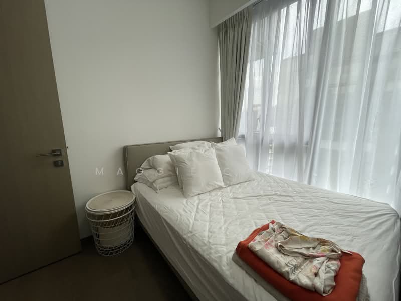 Leedon Green, 30 Leedon Heights, 2 Bedrooms, 700 sqft, Condominium For Rent, by Maggie Chow, 24883421 - Furniture Not included in tenancy - PropertyGuru.com.sg
