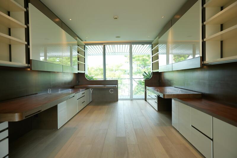 Nassim Park Residences, 21 Nassim Road, 4 Bedrooms, 6,867 sqft, Condominium For Sale, by Betty Chandra, 24884158 - Family lounge converted to full study with 3 work space - PropertyGuru.com.sg