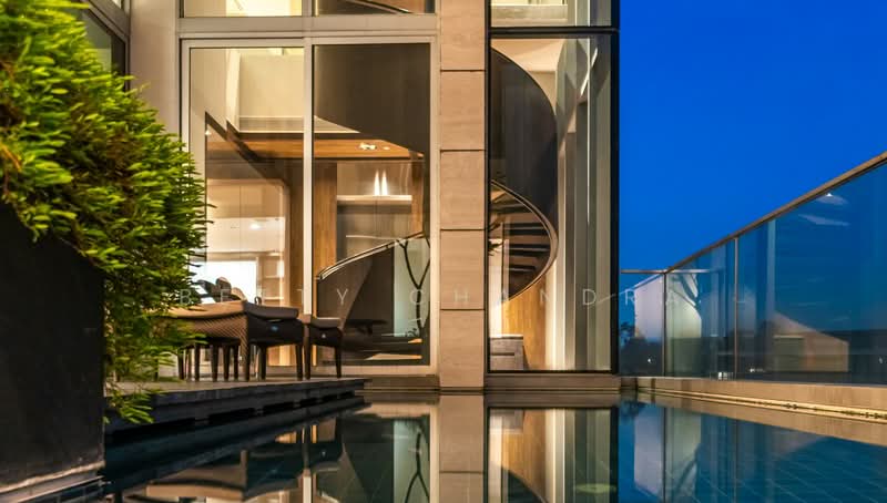 Nassim Park Residences, 21 Nassim Road, 4 Bedrooms, 6,867 sqft, Condominium For Sale, by Betty Chandra, 24884158 - Personal pool and deck to relax on - PropertyGuru.com.sg