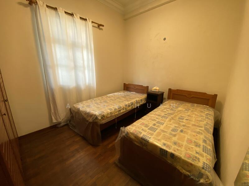 For Rent - 1 King Albert Park