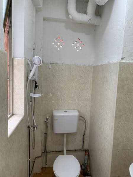 Lor 23 Geylang road, 389397, Lor Geylang 23, Eunos / Geylang / Paya Lebar, 1 Bedroom, 200 sqft, Shophouse For Rent, by Mar Inn Chee, 24885241 - Attached Bathroom - PropertyGuru.com.sg