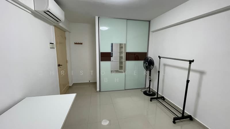 For Rent - 84 Commonwealth Close