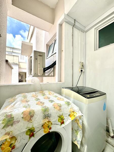 For Rent - Pasir View Park