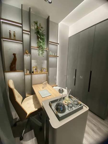 The LakeGarden Residences Condominium For Sale at S$ 2,800,000 | PropertyGuru Singapore