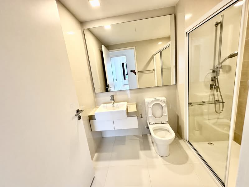 The Interlace, 216 Depot Road, Room Rental, 200 sqft, Condominium For Rent, by Richard Li, 24888962 - Bathroom for Studios 3 & 4 - PropertyGuru.com.sg