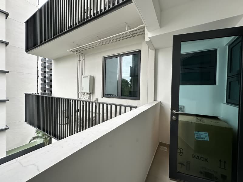 Treasure at Tampines, 53 Tampines Lane, 4 Bedrooms, 1,238 sqft, Condominium For Rent, by Yang Yang, 24889136 - PropertyGuru.com.sg