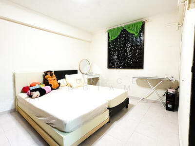 For Rent - 108 Commonwealth Crescent