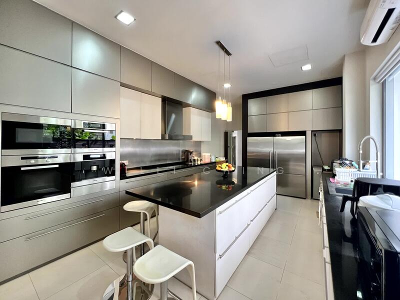 Renovated Bungalow with Pool within 1km to Henry Park Pri, Holland Road, Mount Sinai, Bukit Timah, 6 Bedrooms, 5,580 sqft, Bungalow House For Sale, by Willi Ching, 24889734 - PropertyGuru.com.sg