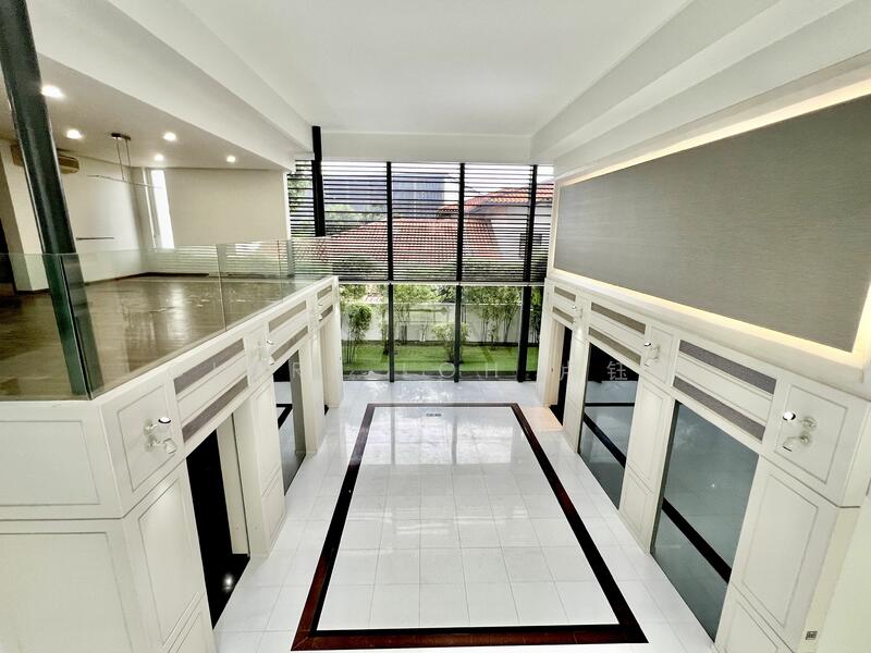 8.9533345 Stunning Gcb with lawn, pool and built in lift for rent, , 5 Bedrooms, 7,500 sqft, Good Class Bungalow For Rent, by Clare Loh 卢煜婕, 24890779 - PropertyGuru.com.sg