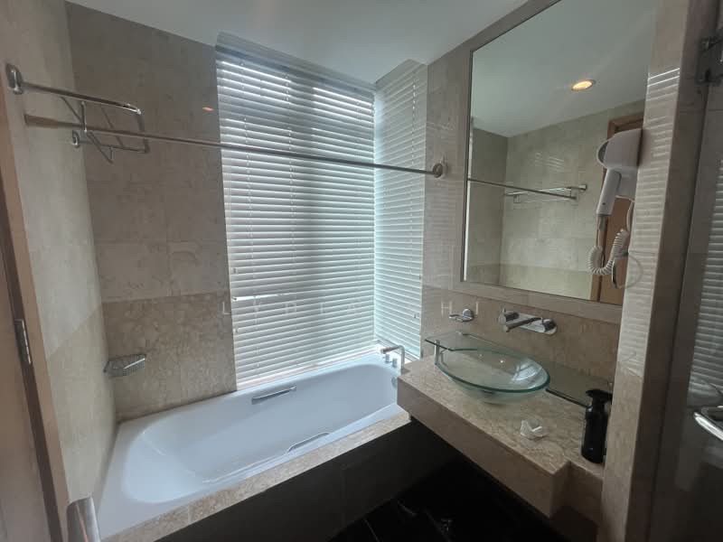 Caribbean at Keppel Bay, 44 Keppel Bay Drive, 2 Bedrooms, 893 sqft, Condominium For Rent, by Lydia Shi, 24891559 - Master bathroom - PropertyGuru.com.sg