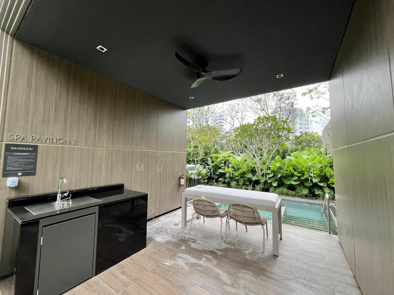 Leedon Green, 34 Leedon Heights, 1 Bedroom, 581 sqft, Condominium For Rent, by Mui Mui, 24892721 - Massage Jacuzzi corner - PropertyGuru.com.sg