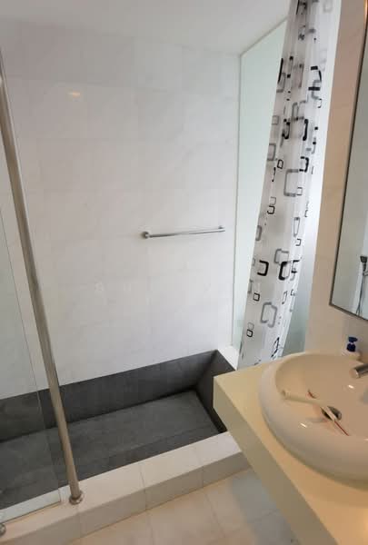 The Clift, 21 McCallum Street, 1 Bedroom, 527 sqft, Apartment For Rent, by Shervin Poh, 24892880 - PropertyGuru.com.sg