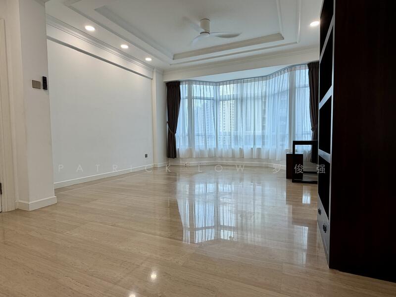 For Rent - Euro-Asia Court