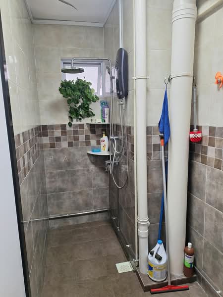 725 Bedok Reservoir Road, 725 Bedok Reservoir Road, Room Rental, 150 sqft, HDB Flat For Rent, by Paul Wong 黄逸强, 24894328 - PropertyGuru.com.sg
