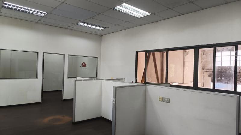 High ceiling 10m | 10 ton crane | Tuas, Tuas South Ave, Boon Lay / Jurong / Tuas, 8,500 sqft, Factory / Workshop (B2) For Rent, by Eve Ong, 24894591 - CommercialGuru.com.sg