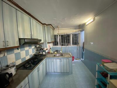 For Rent - 101 Jurong East Street 13