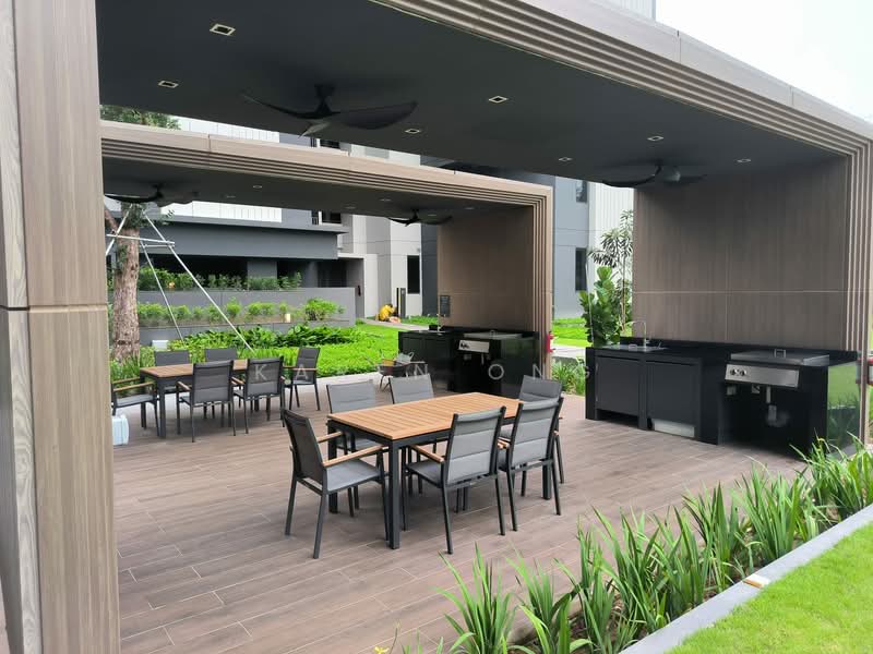 Leedon Green, 32 Leedon Heights, 2 Bedrooms, 710 sqft, Condominium For Rent, by Karen Ong, 24895784 - PropertyGuru.com.sg