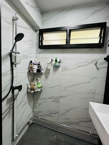 31 Holland Close, 31 Holland Close, Room Rental, 250 sqft, HDB Flat For Rent, by Adrienna Keon, 24895932 - PropertyGuru.com.sg