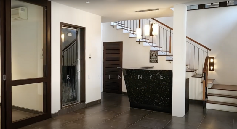 2 Sty Sentosa Cove Bungalow with full sea view, swimming pool and 4+1 Bedrooms, , 4 Bedrooms, 7,500 sqft, Bungalow House For Sale, by Kelvin Nye, 24897061 - PropertyGuru.com.sg