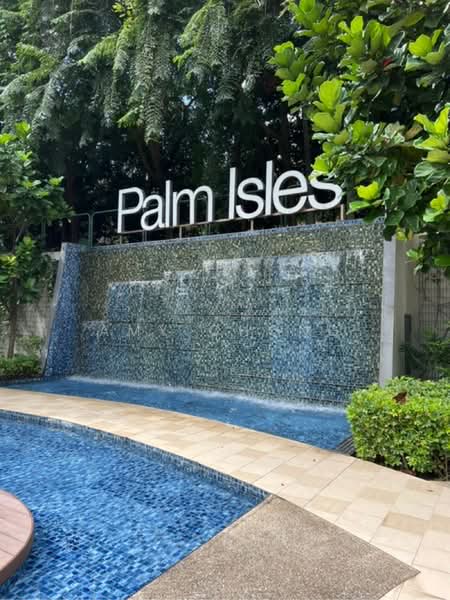 Palm Isles, 40 Flora Drive, 2 Bedrooms, 1,000 sqft, Condominium For Rent, by Amy Chong, 24897508 - PropertyGuru.com.sg
