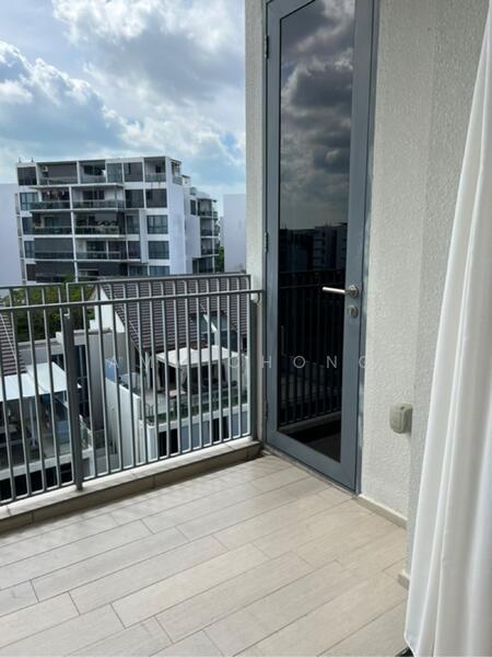 Palm Isles, 40 Flora Drive, 2 Bedrooms, 1,000 sqft, Condominium For Rent, by Amy Chong, 24897508 - PropertyGuru.com.sg