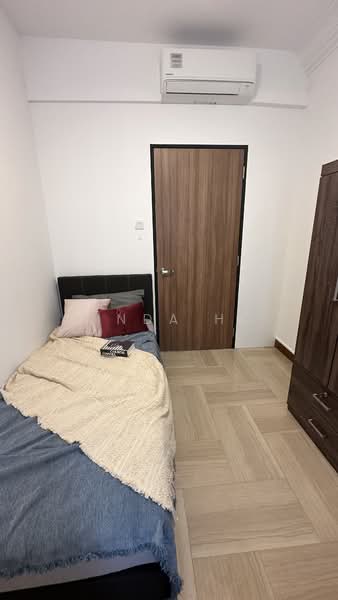 East Meadows, 30 Tanah Merah Kechil Road, Room Rental, 80 sqft, Condominium For Rent, by Linda Ho, 24899817 - PropertyGuru.com.sg