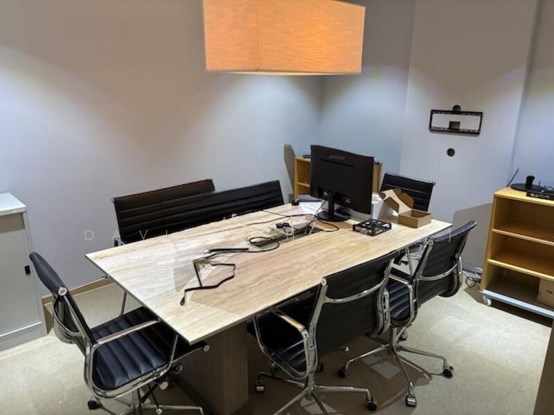 Appealing Fitted Office, Raffles Place, , 1,920 sqft, Office For Rent, by David Toh (卓宏森), 24900015 - CommercialGuru.com.sg