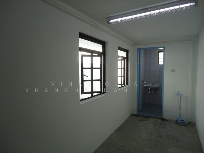 258 serangoon road, Serangoon road, Farrer Park / Serangoon Rd, 1,500 sqft, Shop / Shophouse For Rent, by Vinay Gulab Khanchandani ( Vincent ), 24900324 - CommercialGuru.com.sg