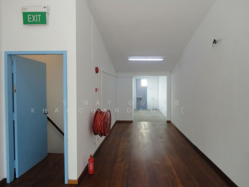 258 serangoon road, Serangoon road, Farrer Park / Serangoon Rd, 1,500 sqft, Shop / Shophouse For Rent, by Vinay Gulab Khanchandani ( Vincent ), 24900324 - CommercialGuru.com.sg