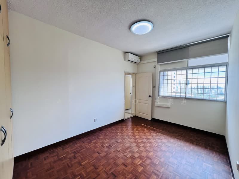 Ridgewood Condominium, 15 Mount Sinai Rise, 4 Bedrooms, 2,000 sqft, Condominium For Rent, by Casey Koo 古家进, 24901528 - PropertyGuru.com.sg