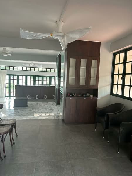 Double Storey Semi Detached House @ Stevens Drive, Stevens Drive, Tanglin / Holland / Bukit Timah, 4 Bedrooms, 3,165 sqft, Semi-Detached House For Rent, by George Lim, 24902241 - PropertyGuru.com.sg