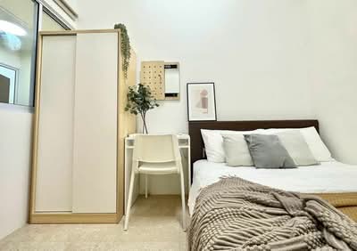 For Rent - Cavendish Park