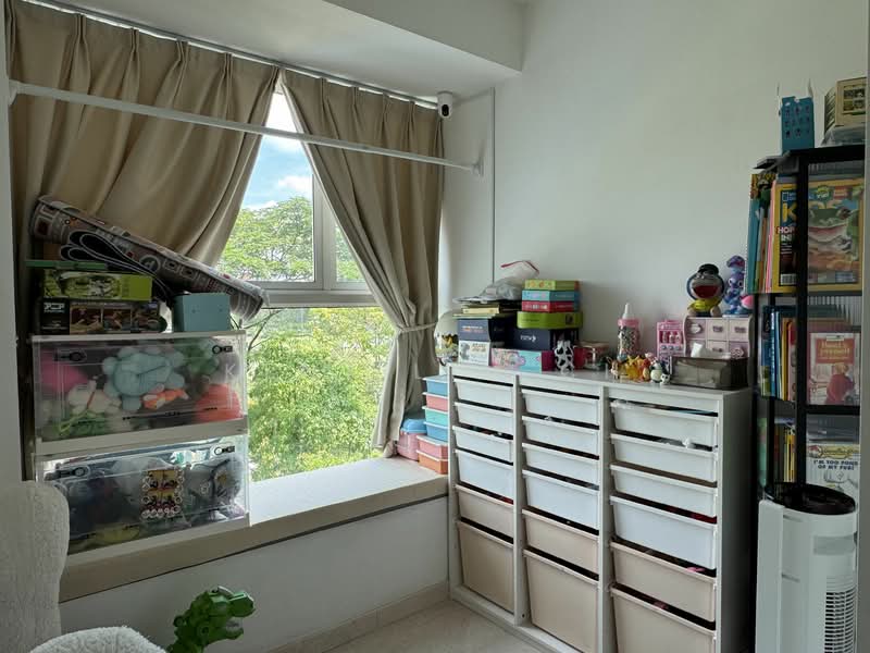 Monterey Park Condominium, 21 West Coast Rise, 4 Bedrooms, 1,367 sqft, Condominium For Rent, by Kent Lim CH, 24903244 - PropertyGuru.com.sg