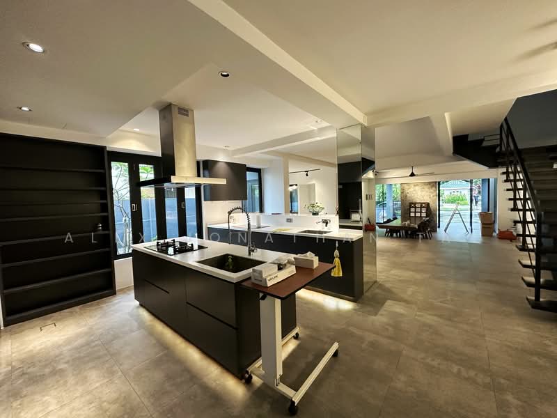 Sunrise Villa, Sunrise Way, 4 Bedrooms, 4,000 sqft, Semi-Detached House For Rent, by Alex Jonathan Tay, 24903687 - PropertyGuru.com.sg