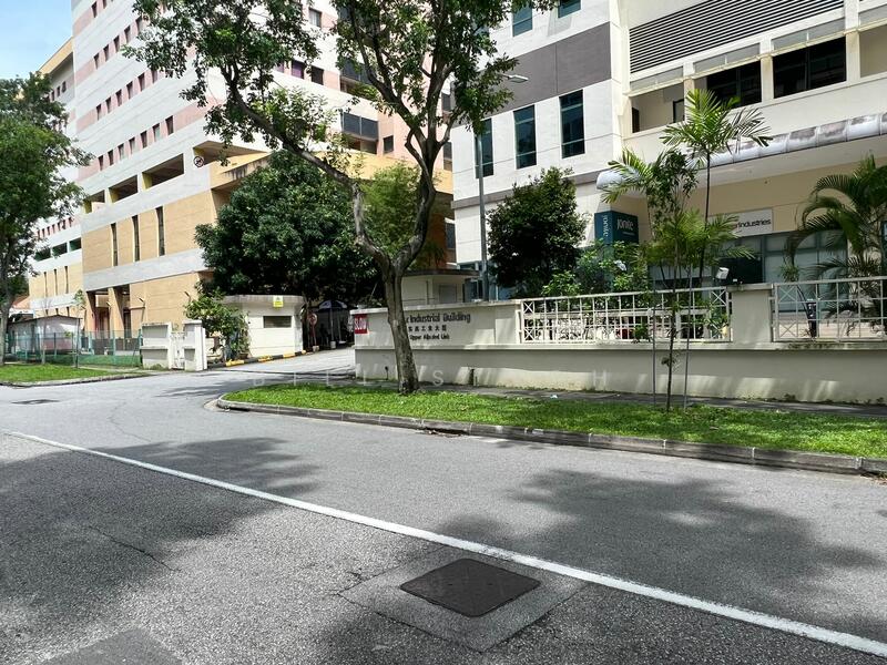 Quartz Industrial Building Factory / (B2) For Sale at S