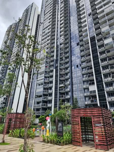 Parc Riviera, 103 West Coast Vale, 2 Bedrooms, 646 sqft, Condominium For Rent, by Wong Wai Quen  黄伟权, 24905308 - PropertyGuru.com.sg